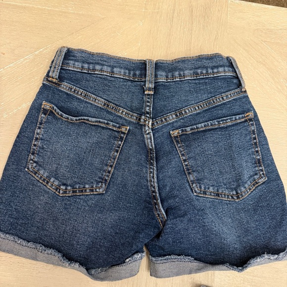 Old Navy & more Girl’s Blue Jean Shorts Bundle, 4 pair all fit size 12 - Picture 4 of 16